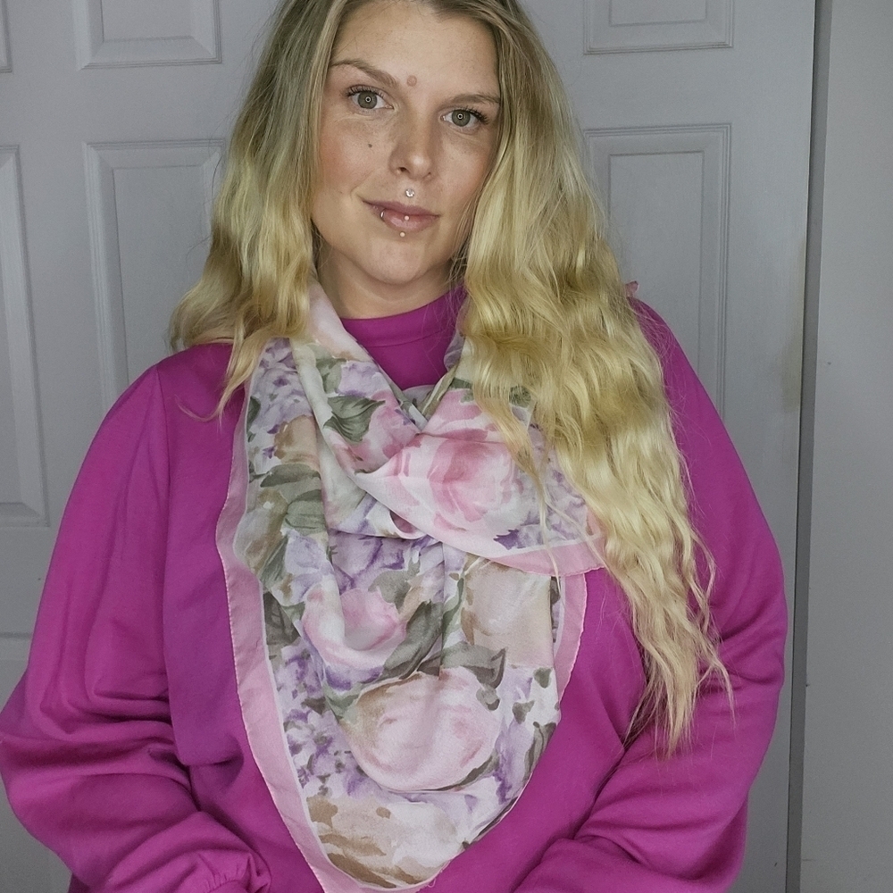 CYBÈLE MADE IN ITALY FLORAL SCARF - Picture 6 of 6